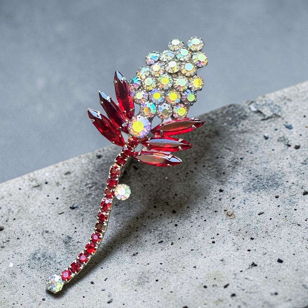 Vintage Crystal Flower Brooch